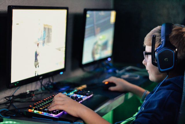 gamer, kid-unsplash