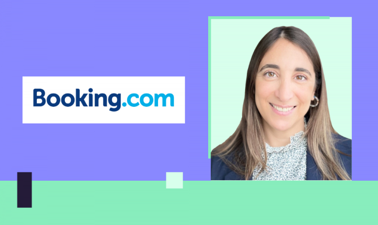 paula manzur booking.com